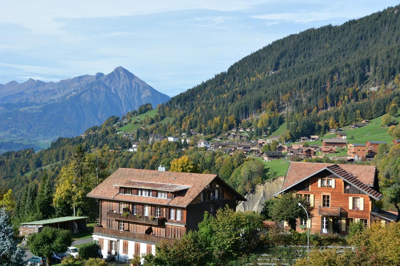 Ula'S Holiday Apartments Beatenberg Bagian luar foto